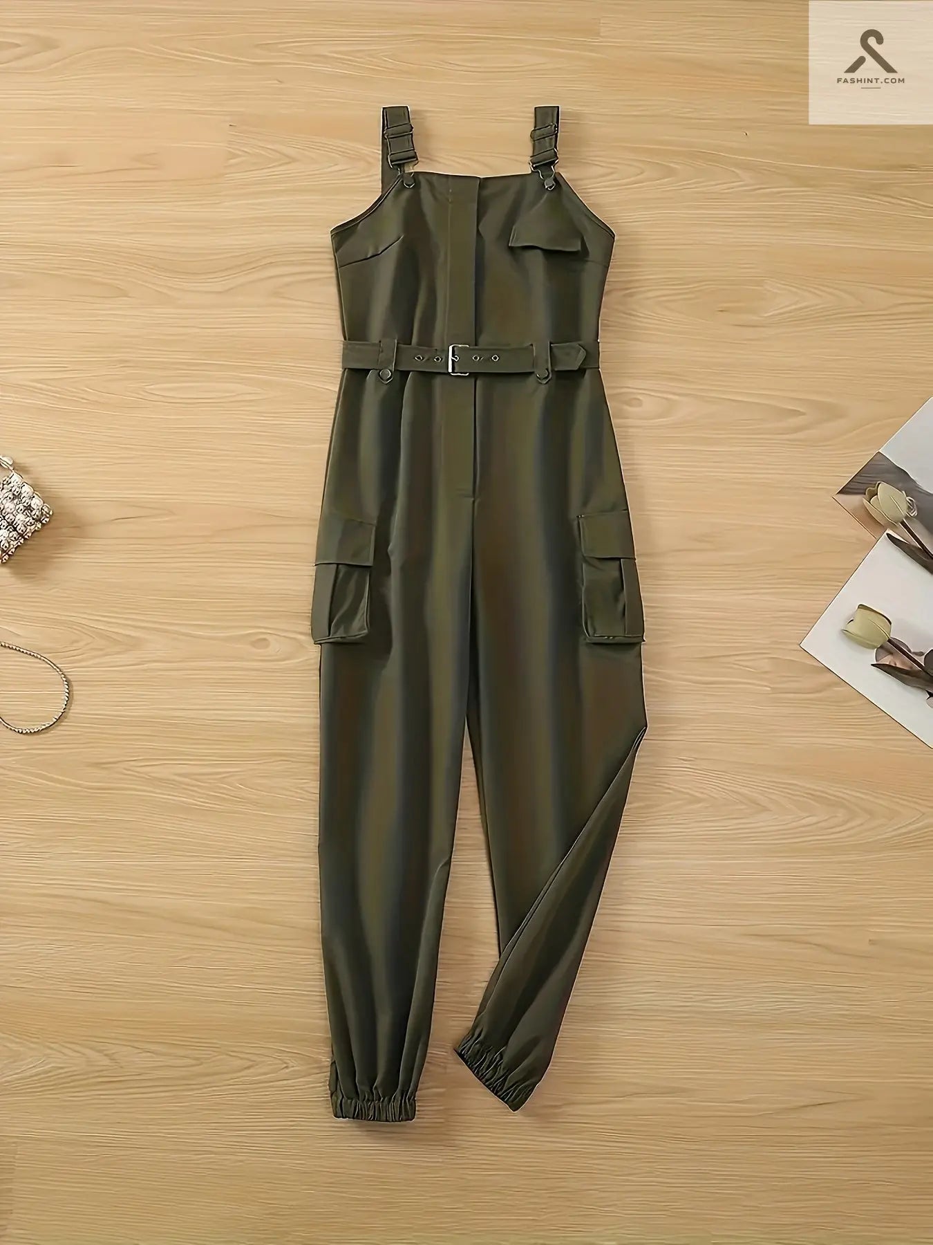 جسم نسائي من بوليستر 100 بالمئة بتصميم عصري Fashint