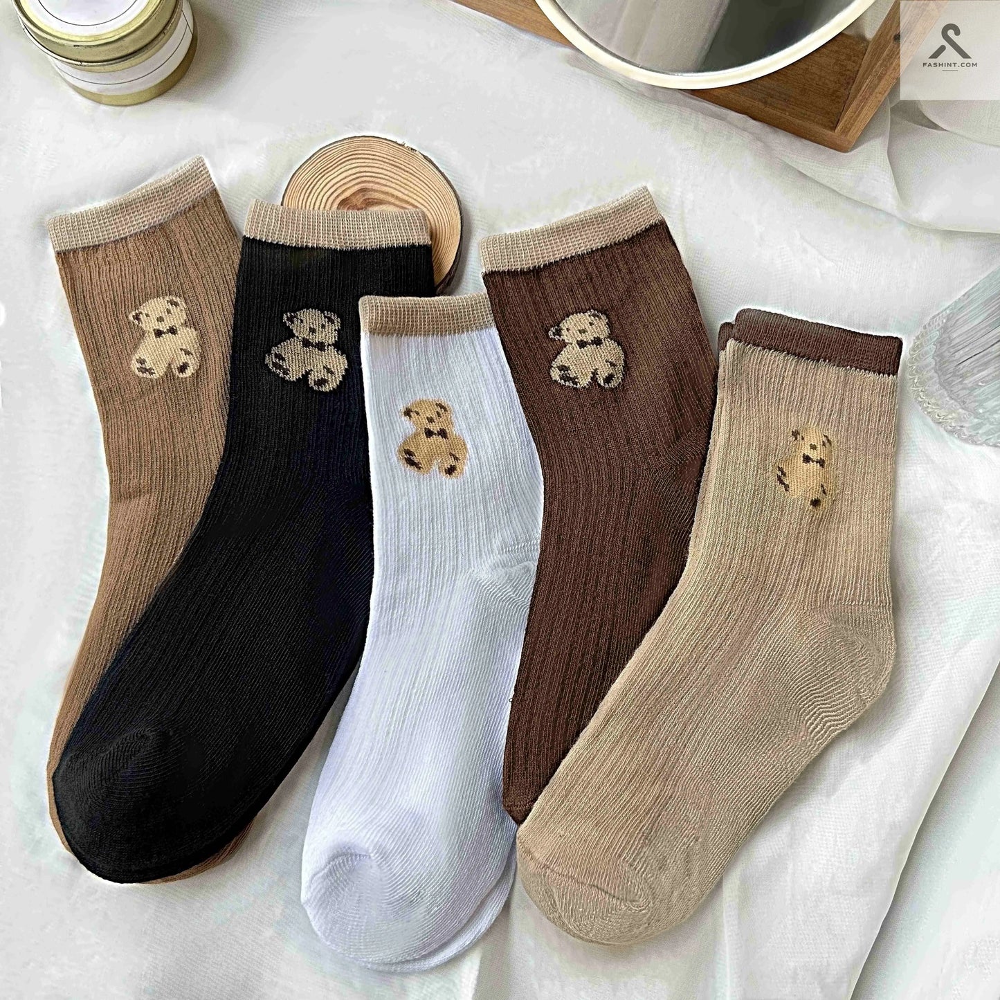 جوارب قصيرة بتصميمات لطيفة من 5 أزواج Fashint