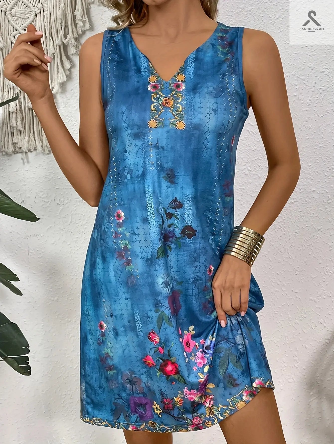 فستان مزخرف بزهور مع عنق مقطوع ملابس نسائية Fashint