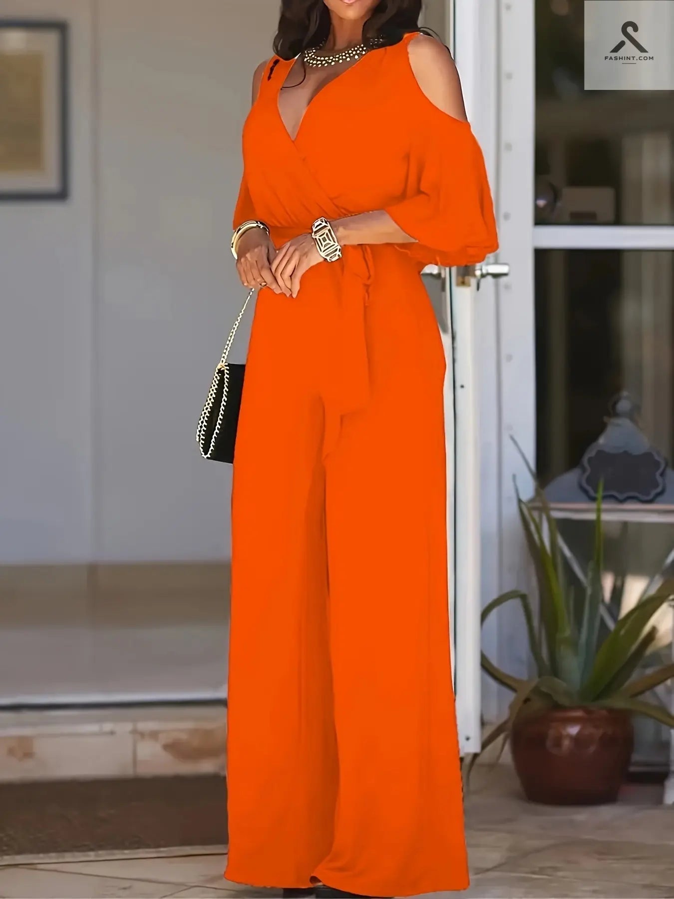 بدلة نسائية أنيقة دون حمالات ذات رسمة خالية من النقوش Fashint