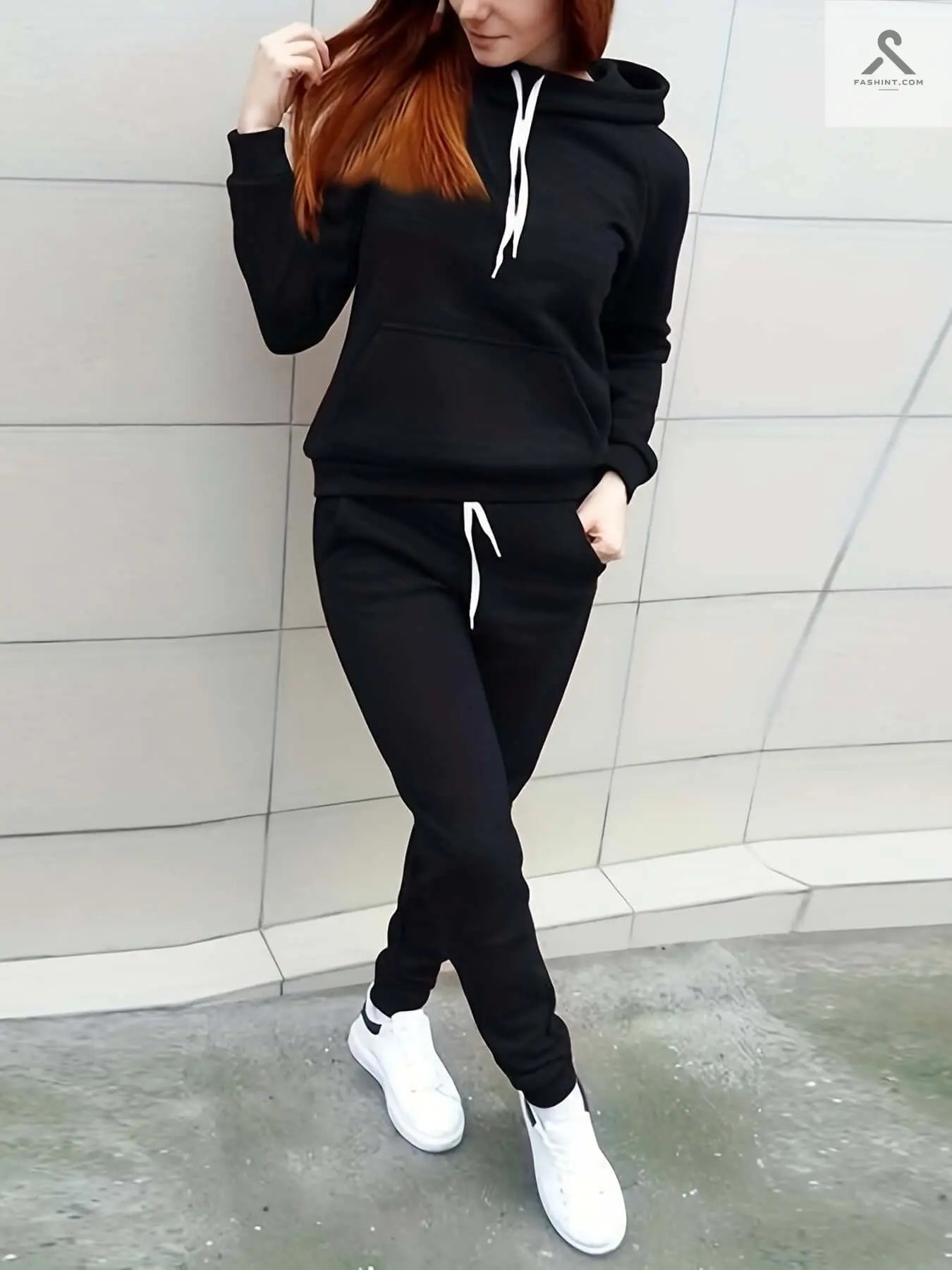 سترة قميص هودي وسروال نسائي بتصميم عصري من البوليستر Fashint