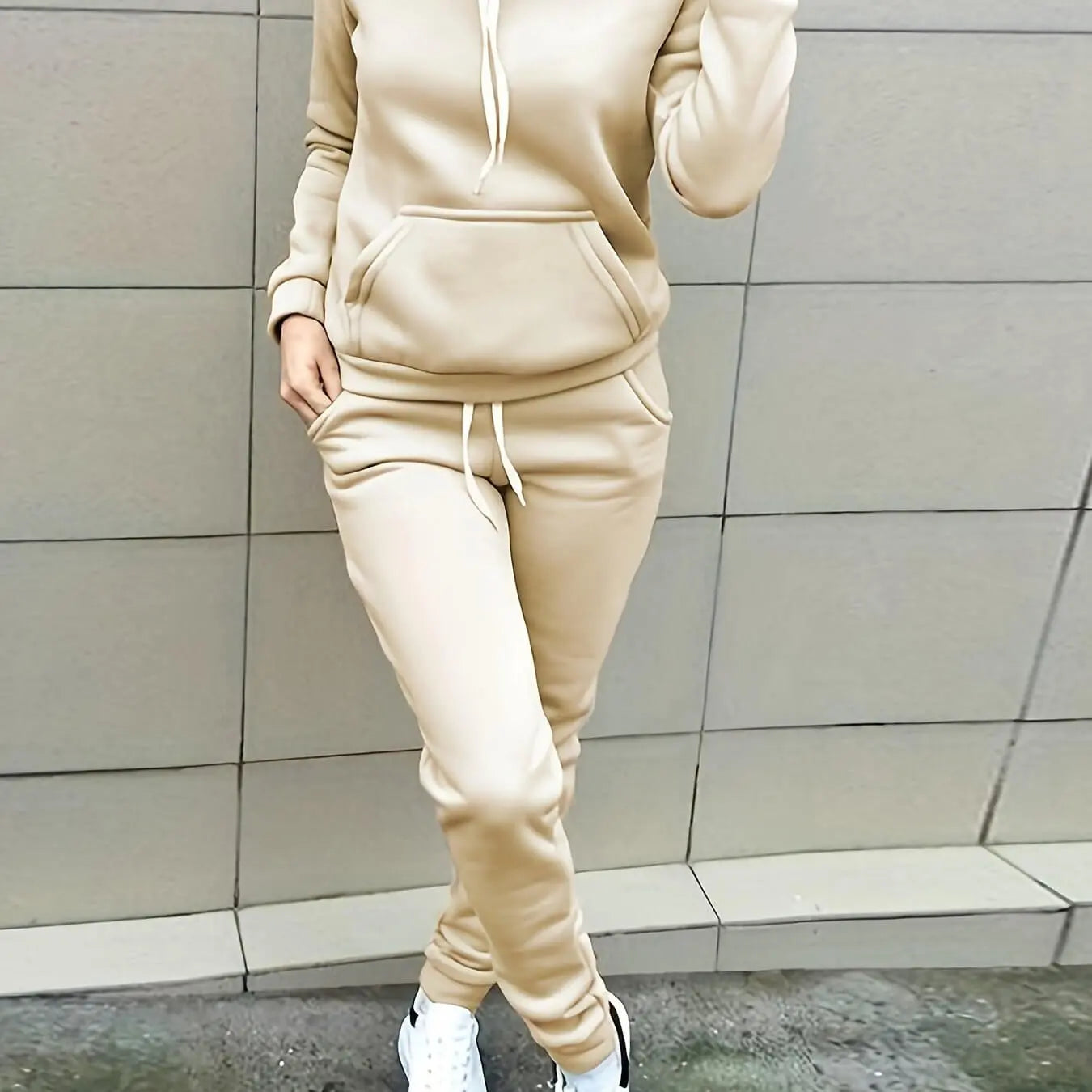 سترة قميص هودي وسروال نسائي بتصميم عصري من البوليستر Fashint