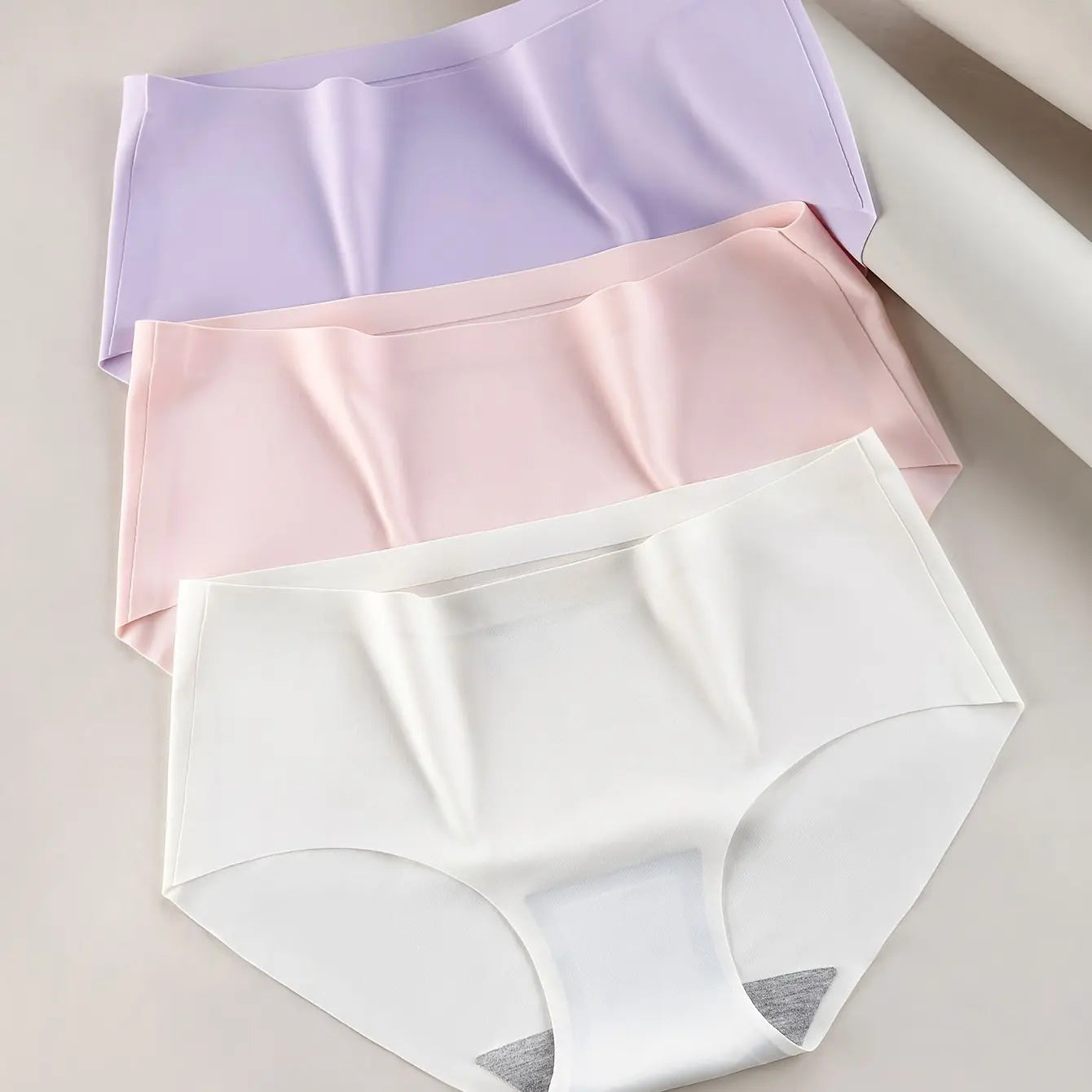 عبوة ثلاث قطع من السراويل الداخلية الخالية من السلاسل Fashint