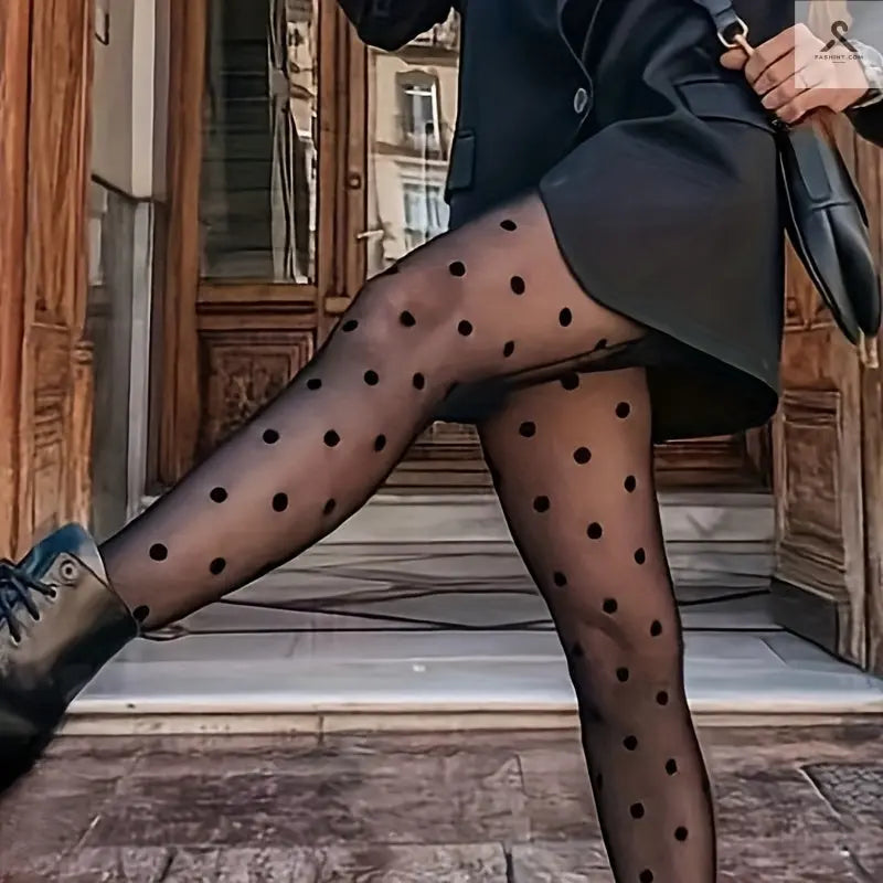 جوارب شفافة بنقاط البولكا للسيدات Fashint