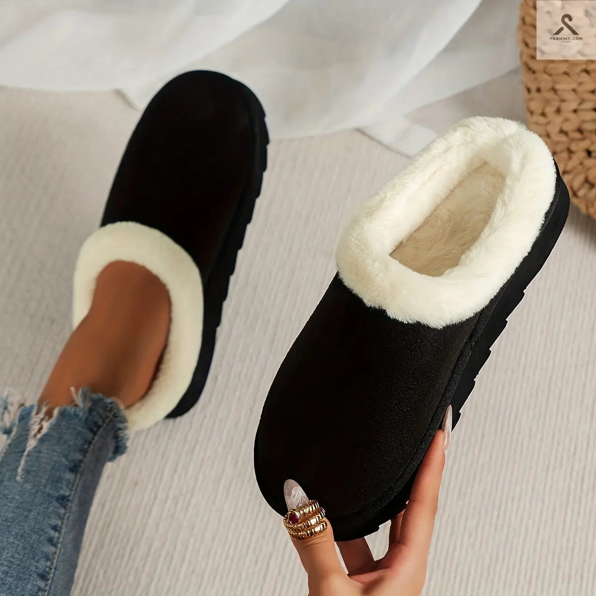 نعال منزلية دافئة بلون موحد Fashint