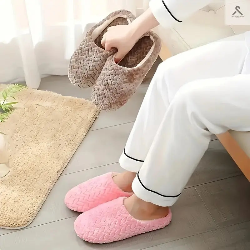 صنادل منزلية نسائية قطنية دافئة ومريحة لموسم الشتاء Fashint