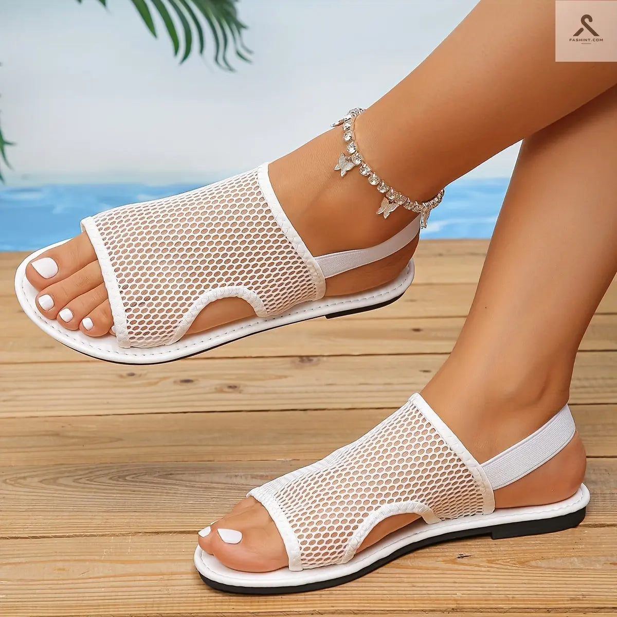 الصنادل النسائية المسطحة: راحة وأناقة للسيدة العصرية Fashint