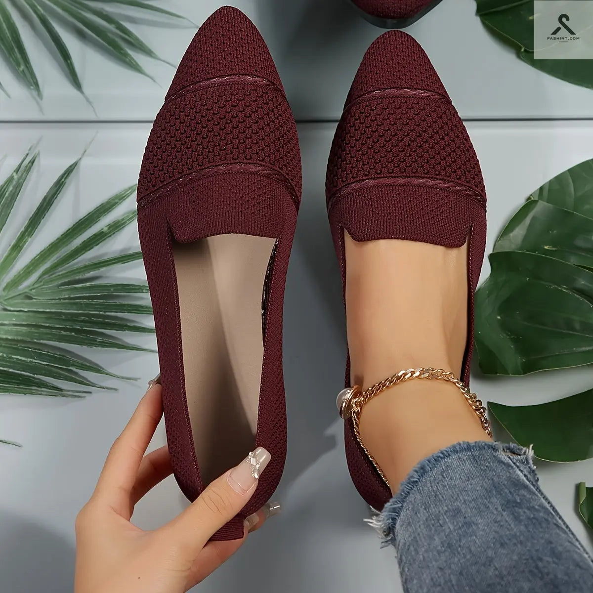 أحذية نسائية مسطحة بألوان صلبة بتصميم بسيط ومريح Fashint