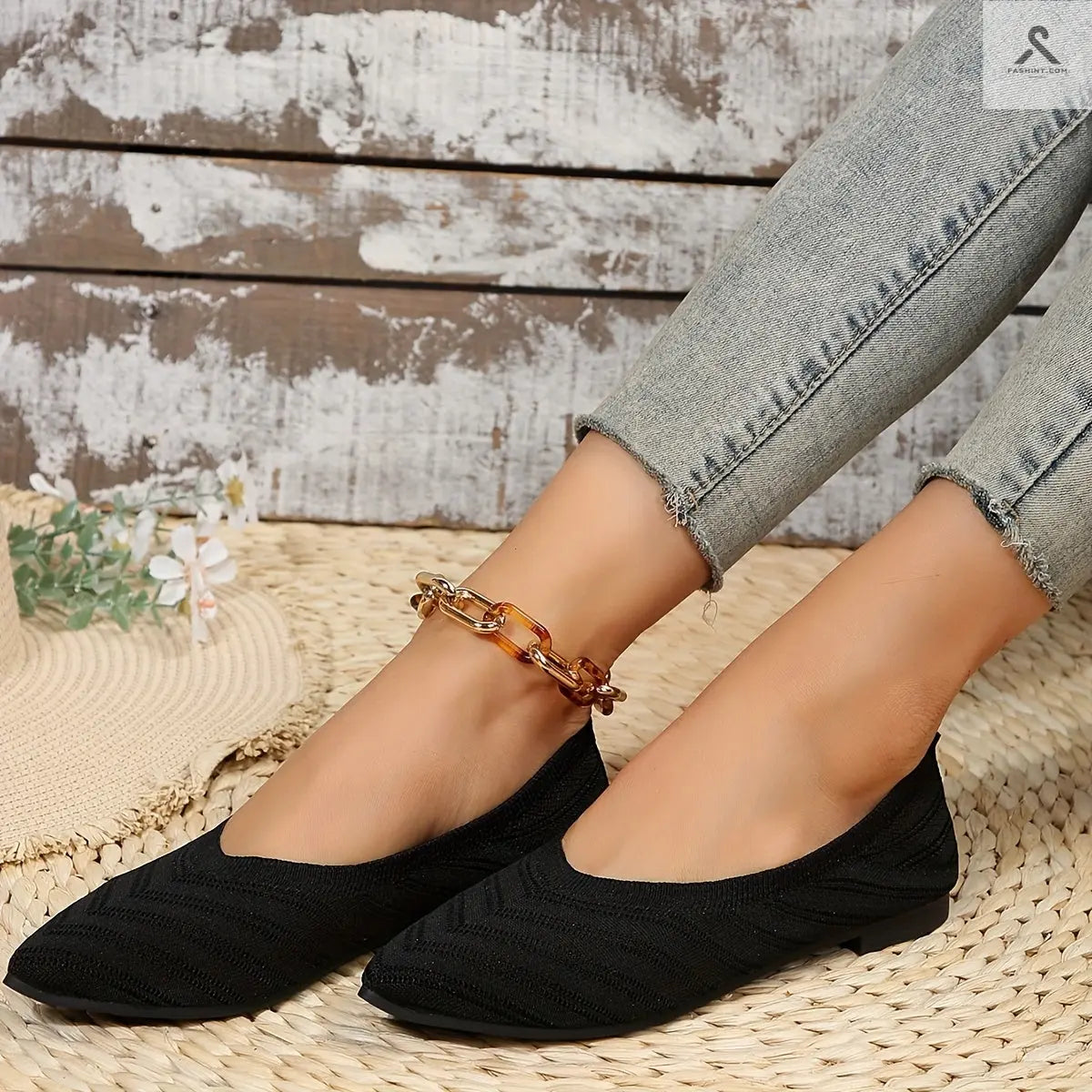 احذية مسطحة بأصابع مدببة للنساء بلون موحد Fashint