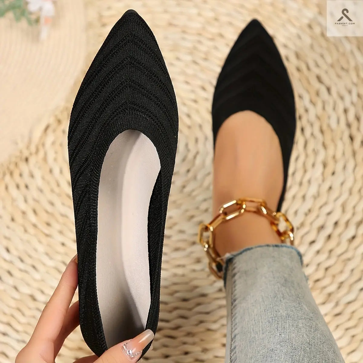 احذية مسطحة بأصابع مدببة للنساء بلون موحد Fashint