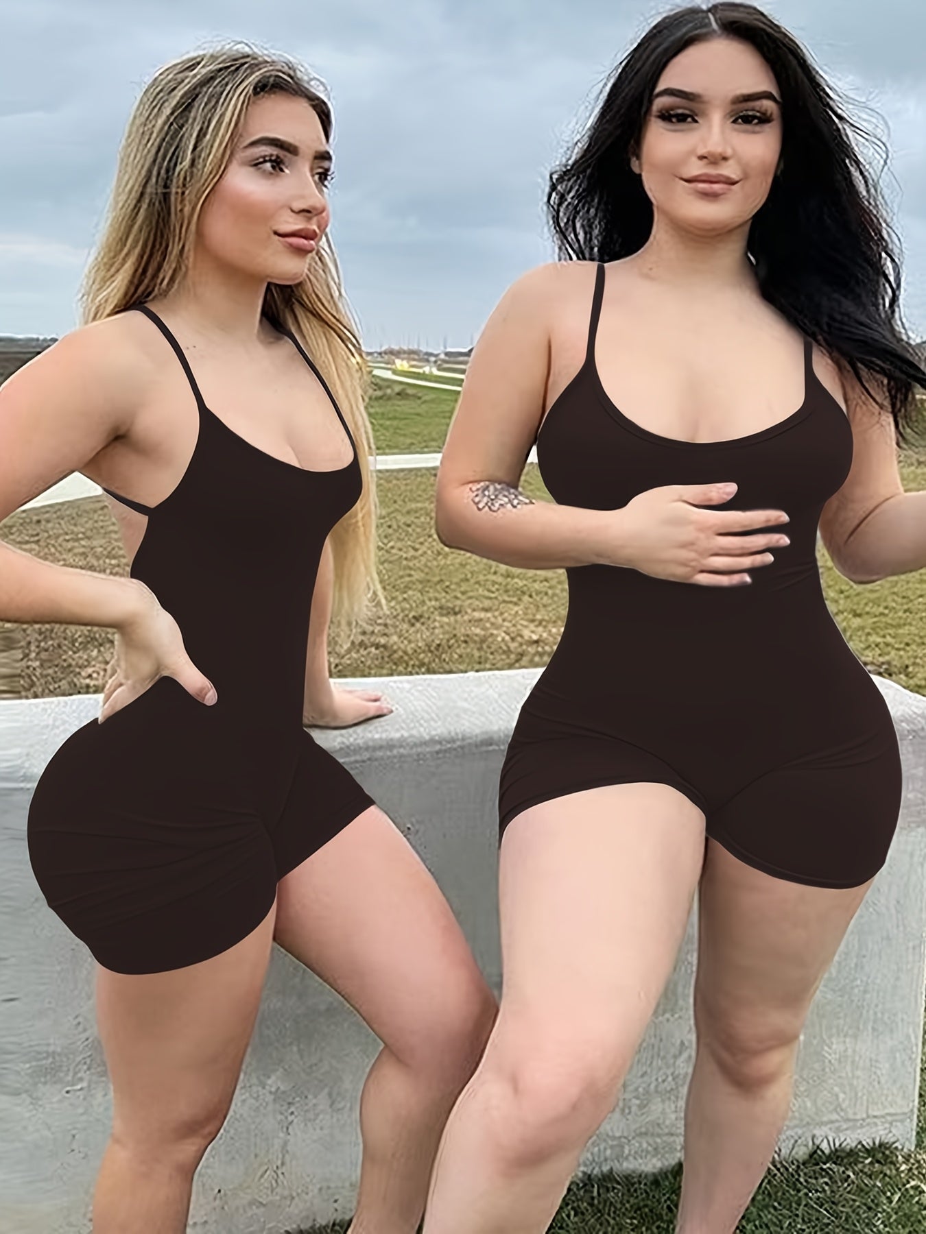 سويت شيرت نسائي بظهر مكشوف بتصميم مريح Fashint