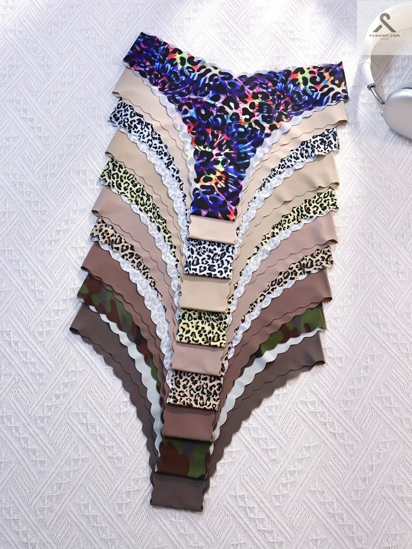 مجموعة من 10 قطع من سراويل النساء بطبعات مميزة Fashint