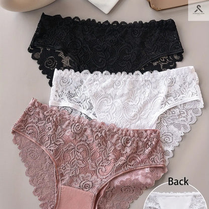 حزمة من 3 قطع من الكيلوتات بأقمشة مريحة وناعمة Fashint