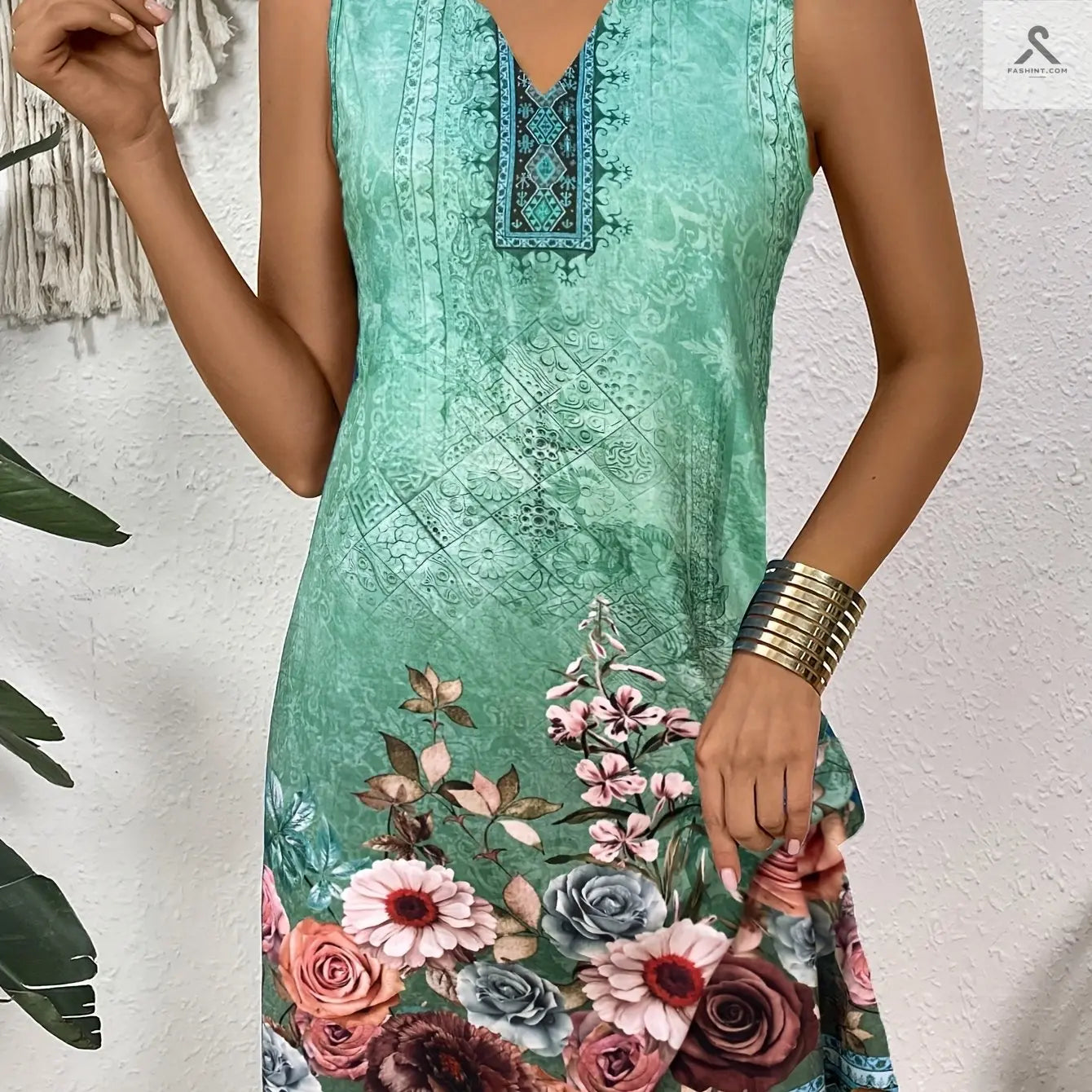 فستان مزخرف بزهور مع عنق مقطوع ملابس نسائية Fashint