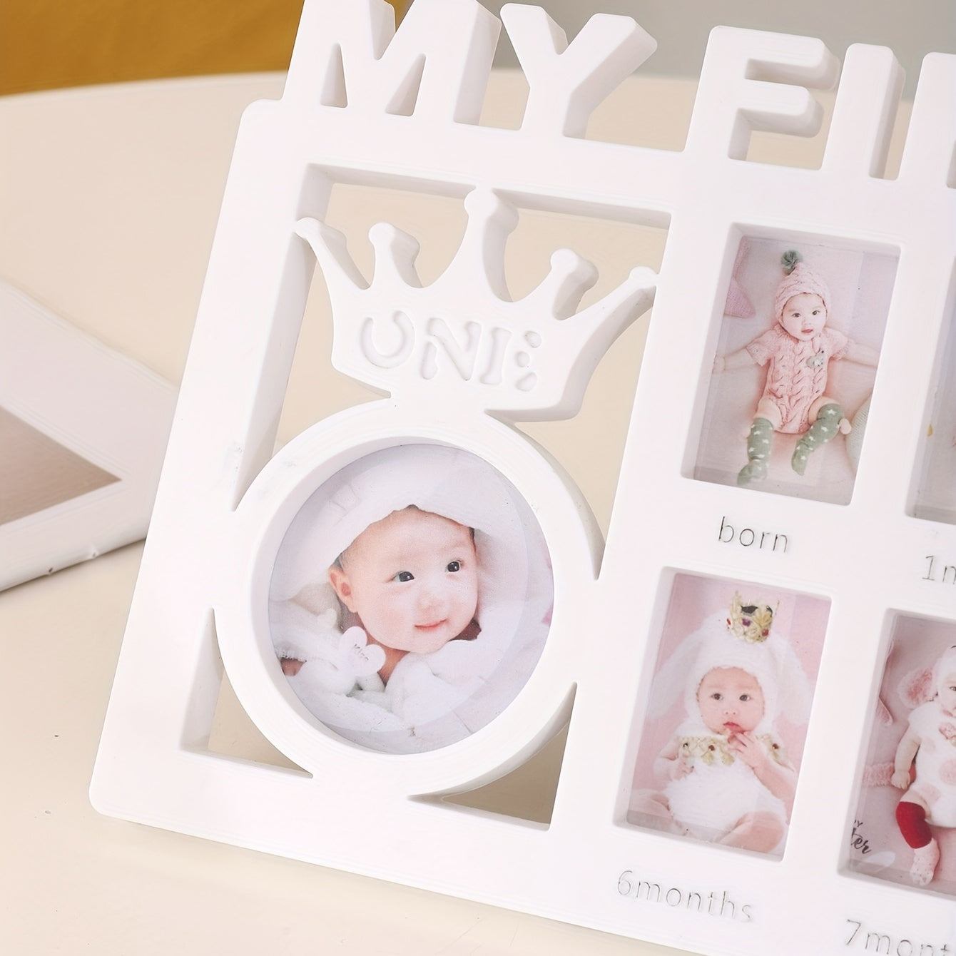 إطار صور الذكريات العزيزة بمناسبة السنة الأولى Fashint