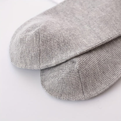 جوارب رياضية مثالية للأولاد بعمر 8-12 سنوات Fashint